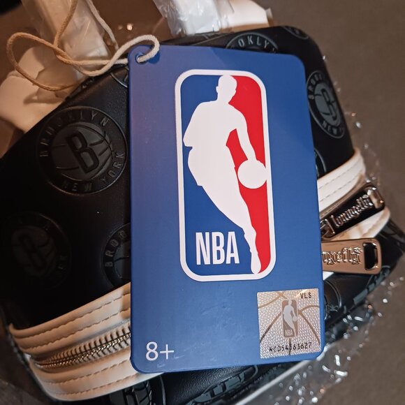 NEW Loungefly,‎ NBA Brooklyn Nets Logo Mini Backpack, Black/White main image 4